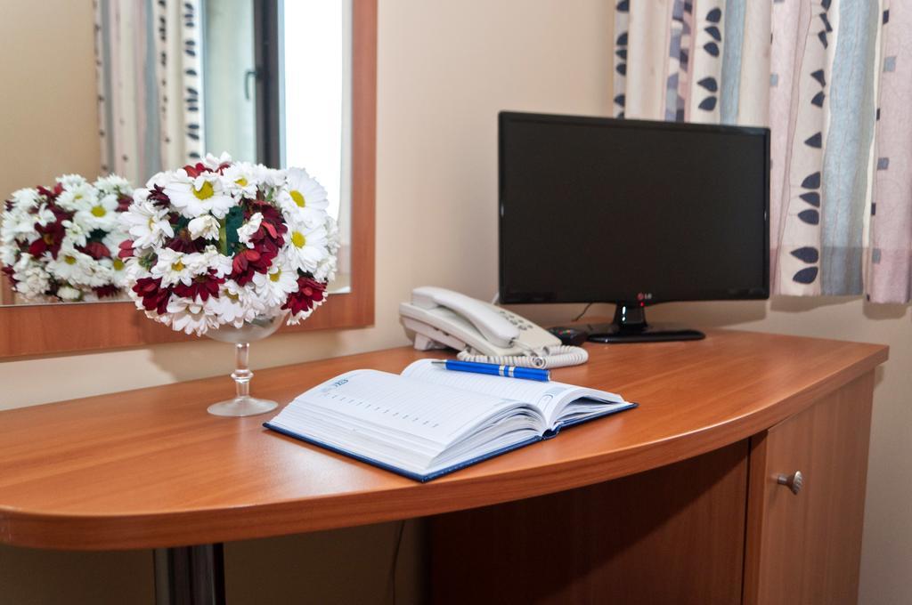 Hotel Rostov Pleven Extérieur photo