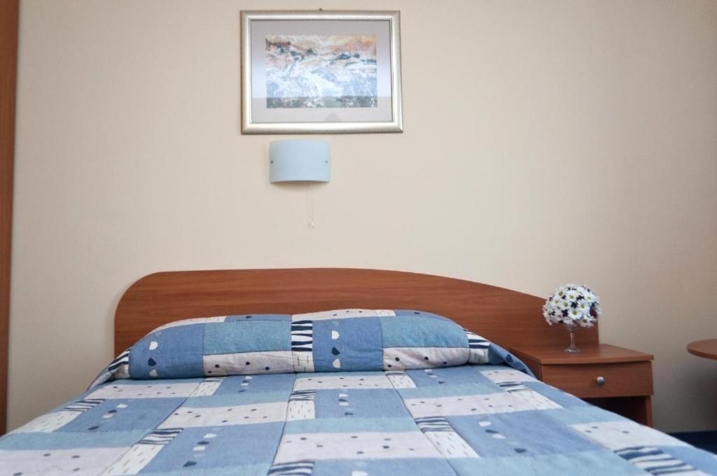 Hotel Rostov Pleven Extérieur photo