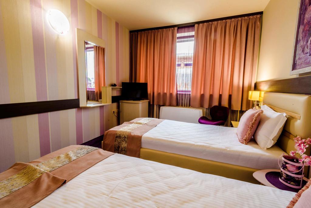 Hotel Rostov Pleven Extérieur photo