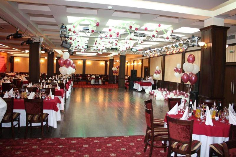 Hotel Rostov Pleven Extérieur photo
